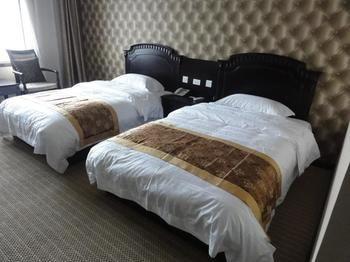 Guan Zhong Hotel Huayin Bagian luar foto