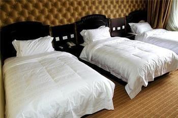Guan Zhong Hotel Huayin Bagian luar foto