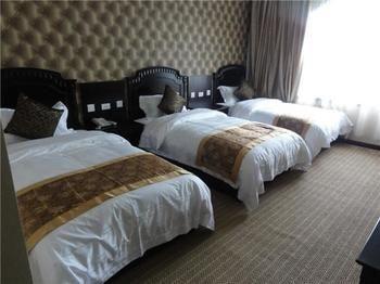 Guan Zhong Hotel Huayin Bagian luar foto